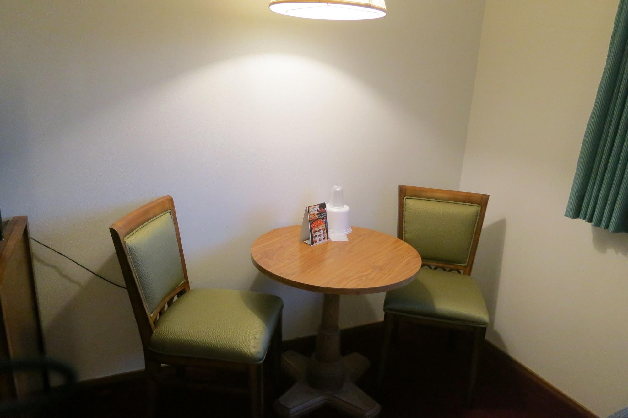 Bay City Inn Белингам Екстериор снимка