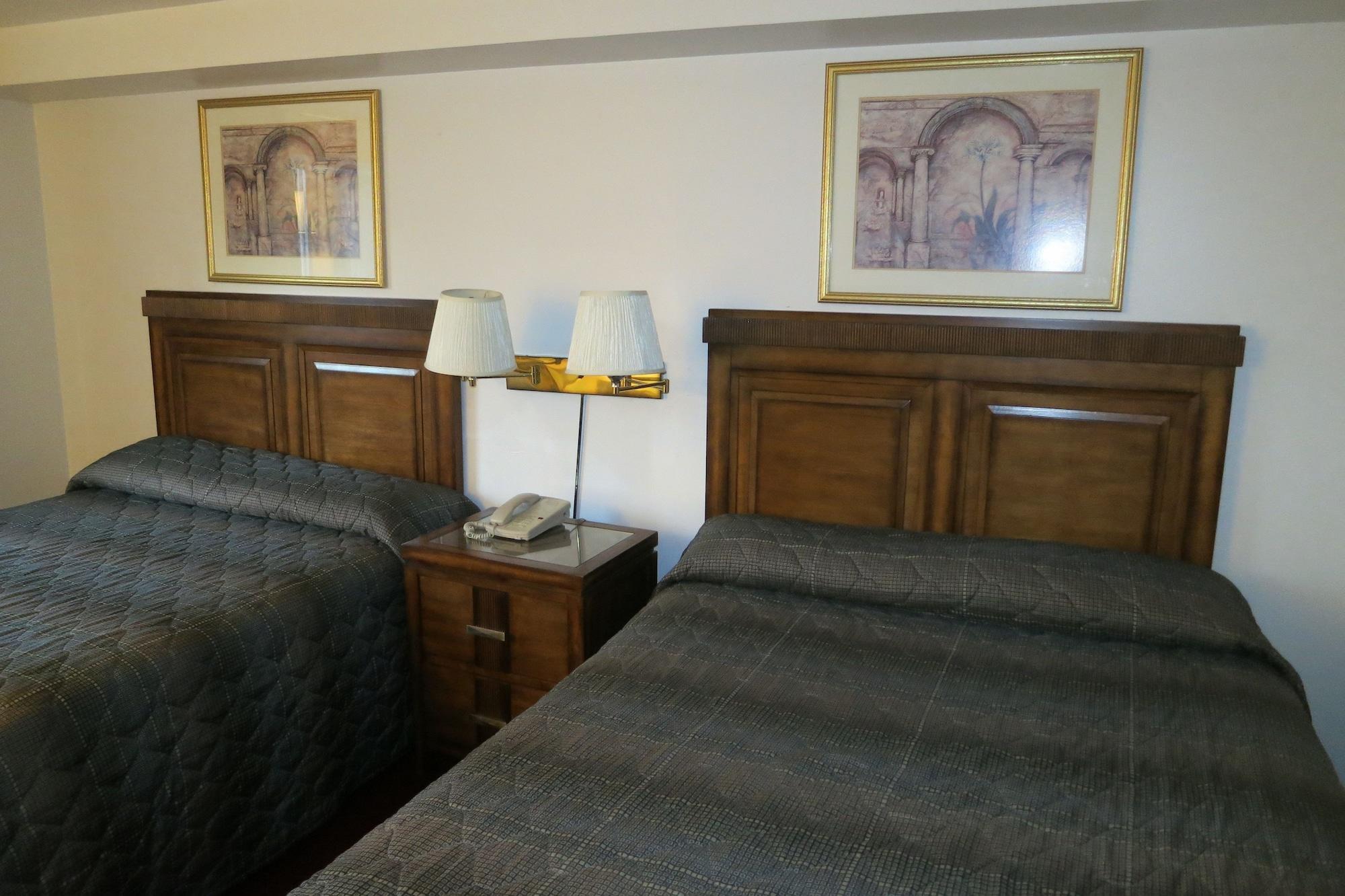 Bay City Inn Белингам Екстериор снимка