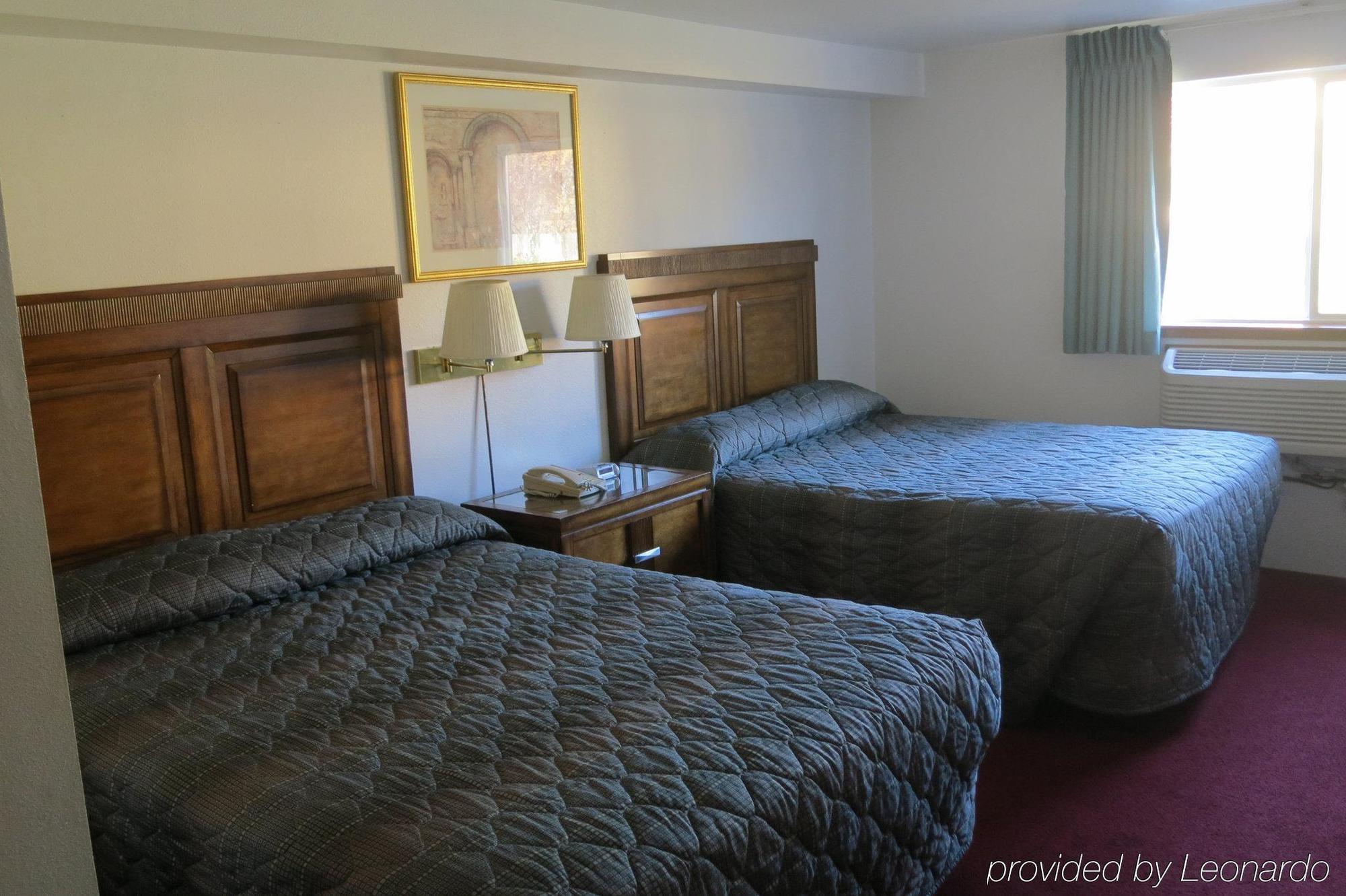 Bay City Inn Белингам Екстериор снимка