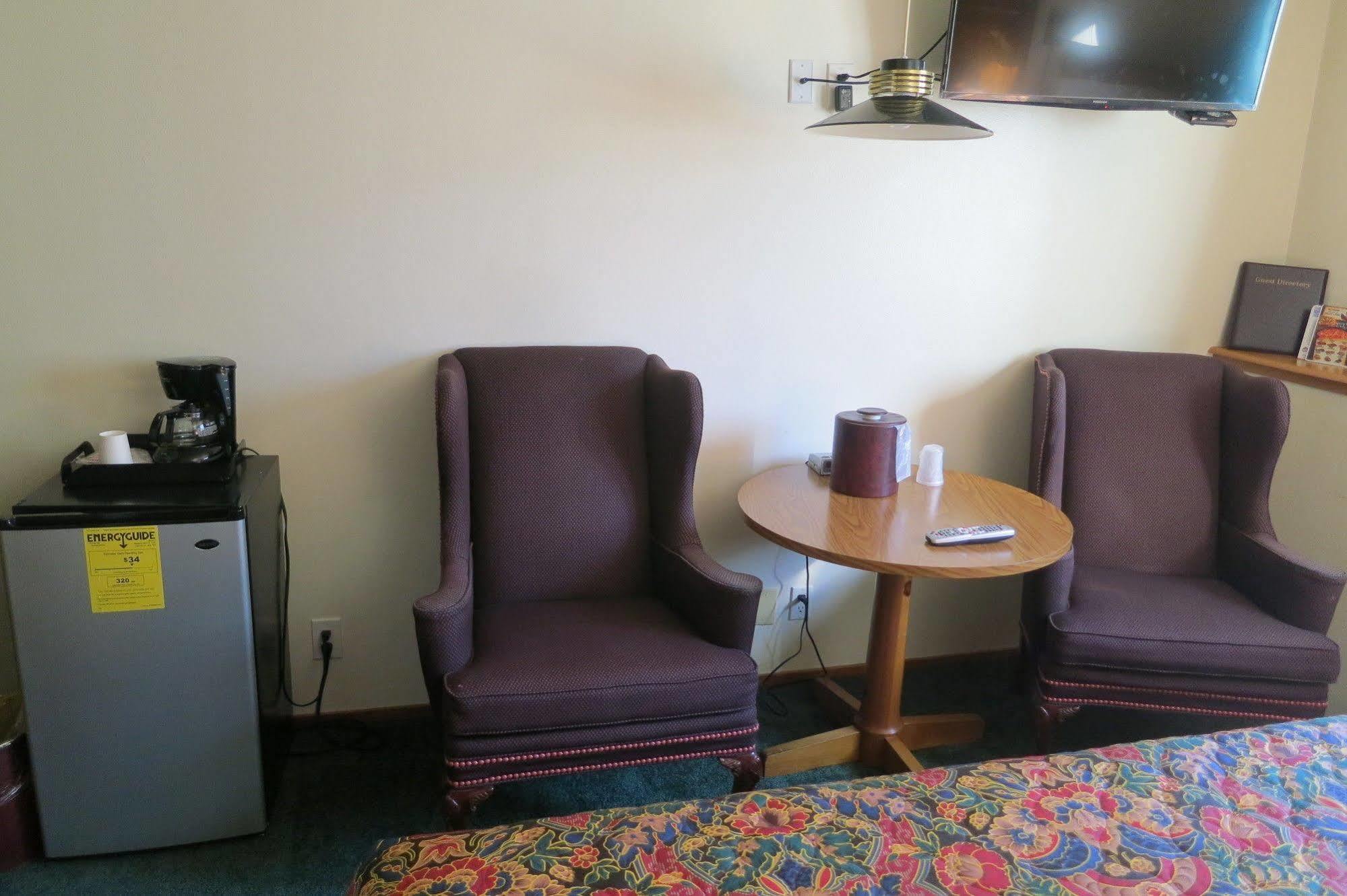 Bay City Inn Белингам Екстериор снимка